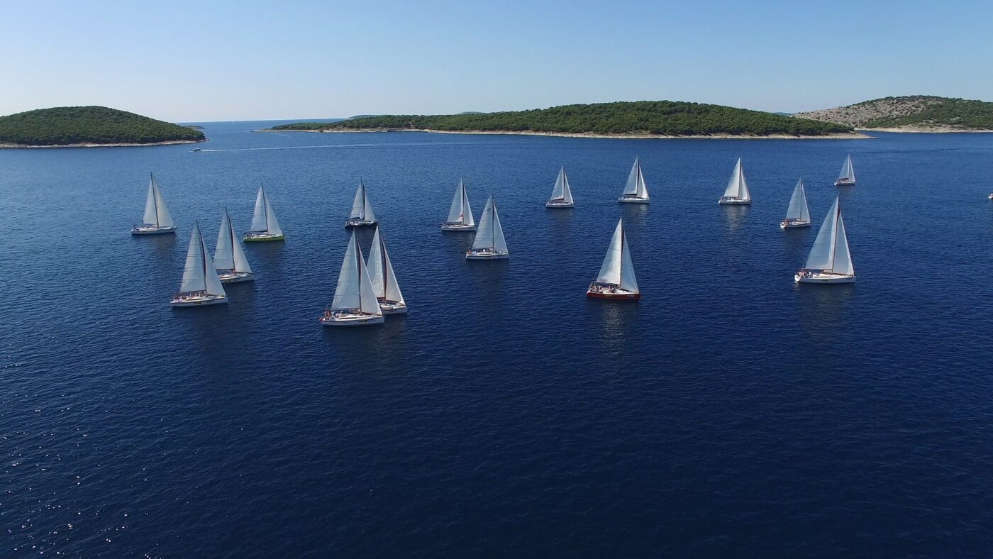 Jachtařský závod - regata