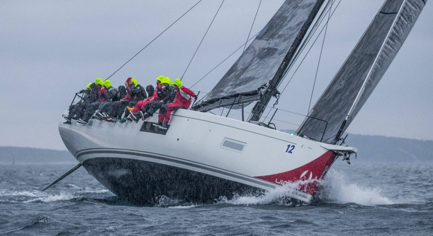 Regata Jabuka - lod Beneteau