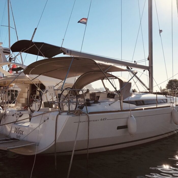 Jeanneau Sun Odyssey 449 - winx - pravý bok