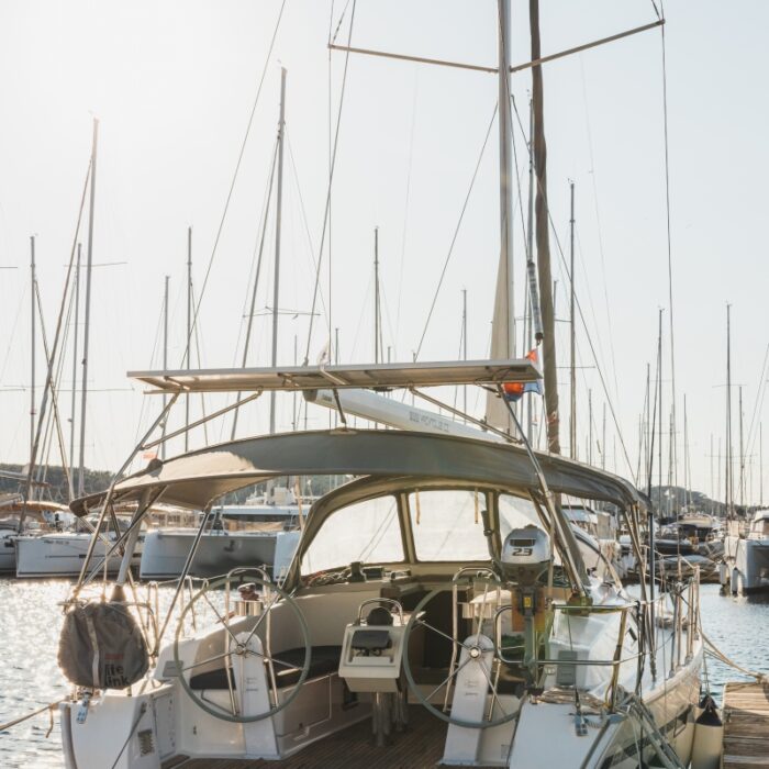 Bavaria 41 Cruiser - takeláž
