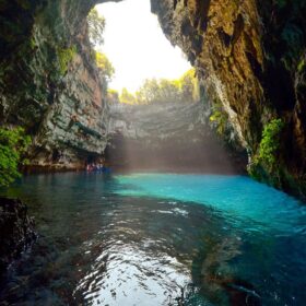 Jeskyně Melissani, Kefalonia, Řecko