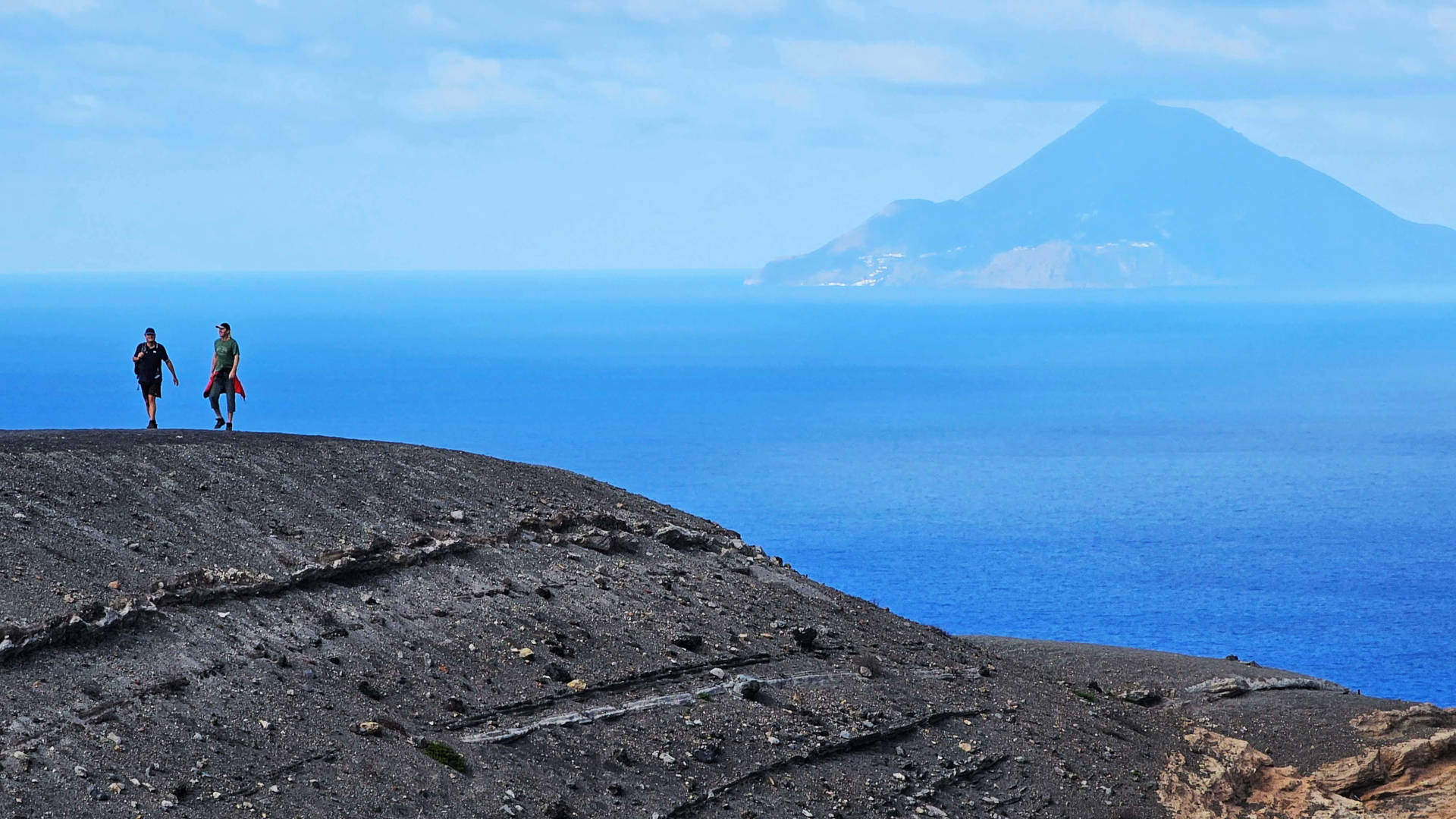 Plavba po Aeolských ostrovech - Jachtařka Plavba po Aeolských ostrovech - Jachtařka