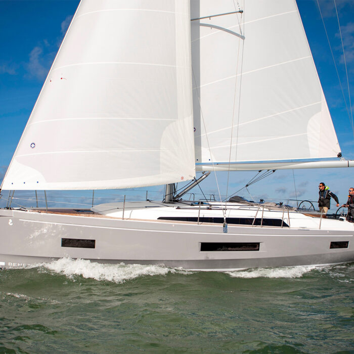 Loď Beneteau Oceanis 40.1