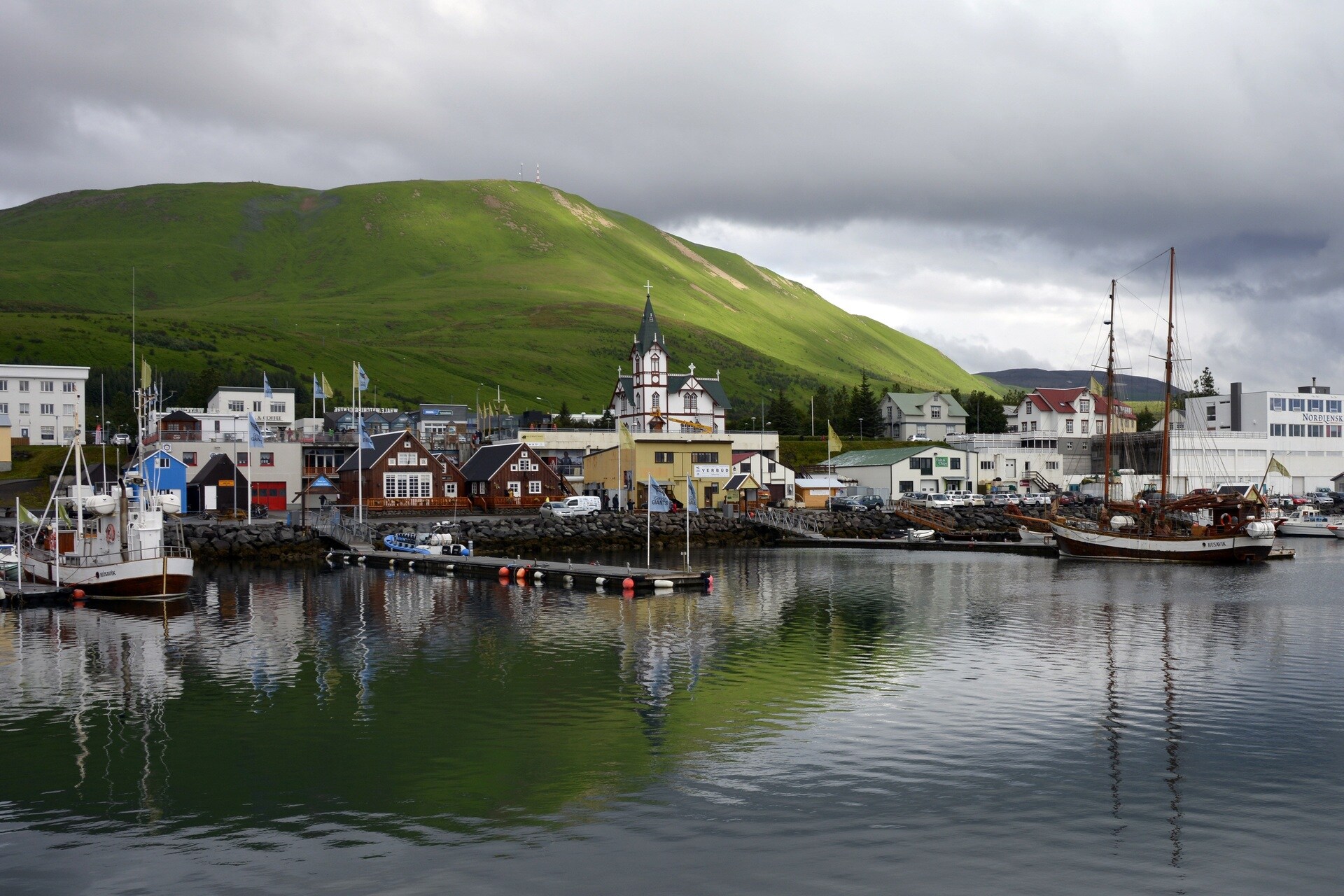 Severní pobřeží Islandu -přístav Husavík