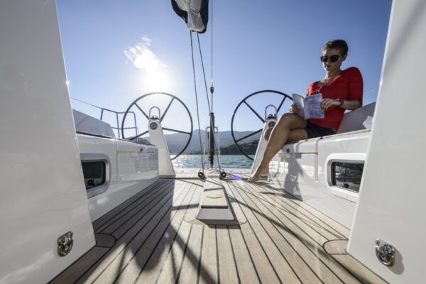 X43-X-Yachts-kokpit